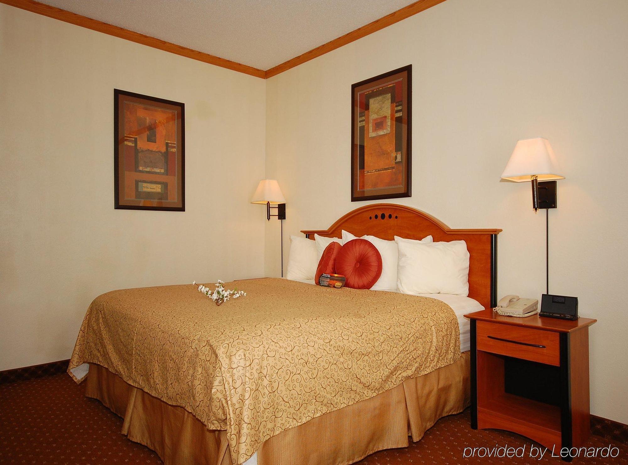 Baymont By Wyndham Hinesville Fort Stewart Area Zimmer foto